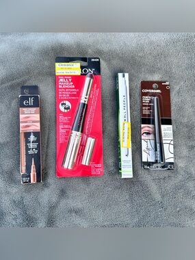 NWT Makeup Bundle Brow Pen, Makeup Jelly Blender, Brow Pencil, & Liquid Eyeliner